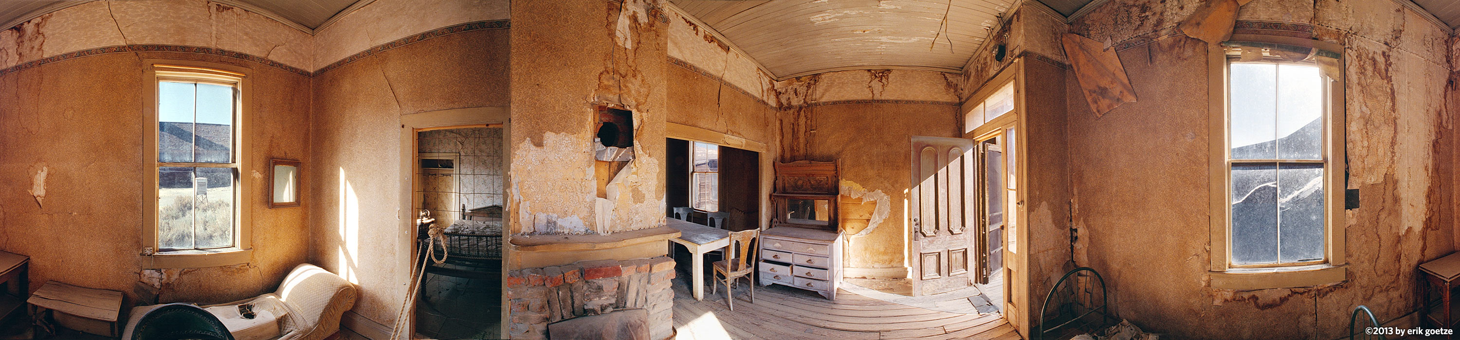 Miner cabin in Bodie, California